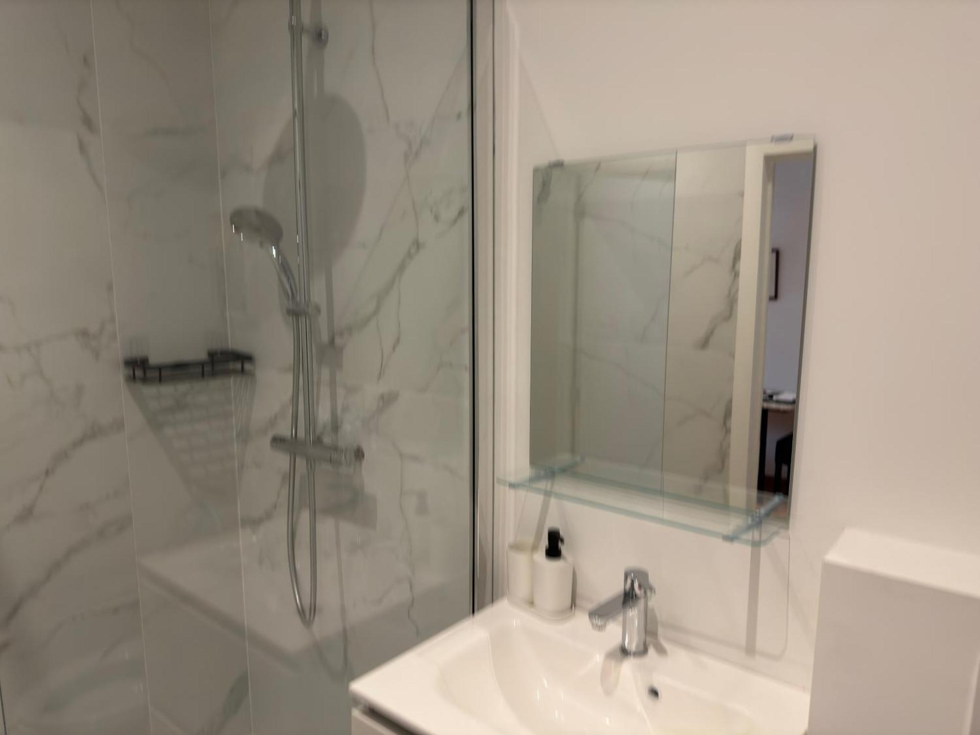 Two Bedroom Loft In The City Center By The Meir 安特卫普 外观 照片
