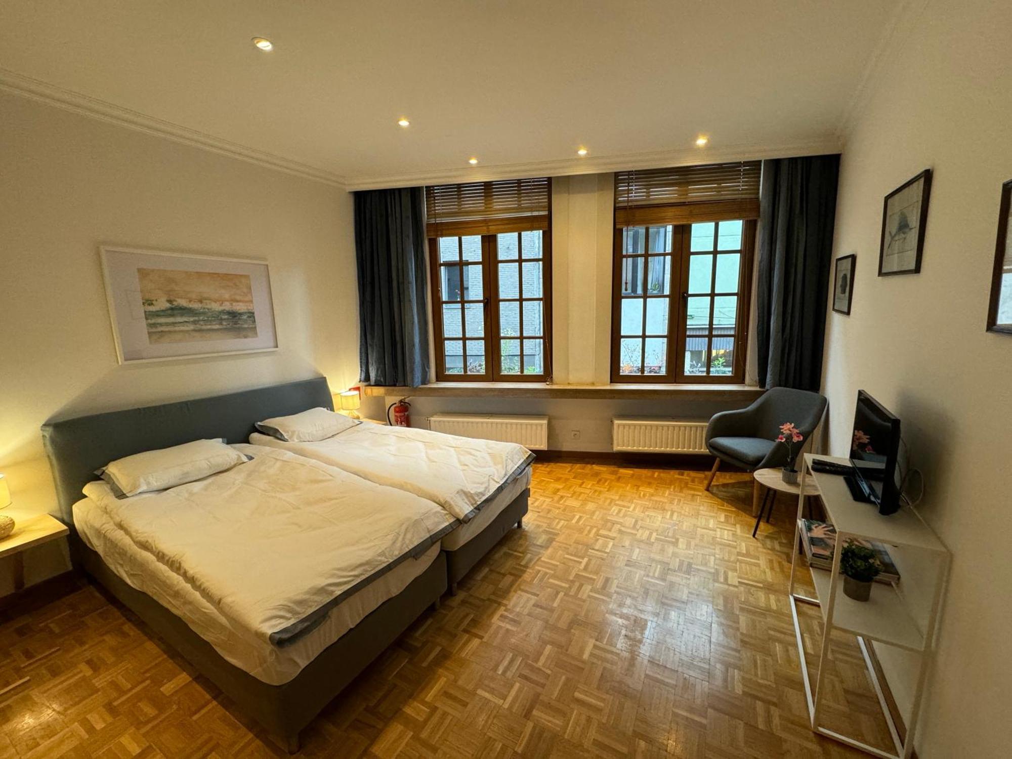 Two Bedroom Loft In The City Center By The Meir 安特卫普 外观 照片