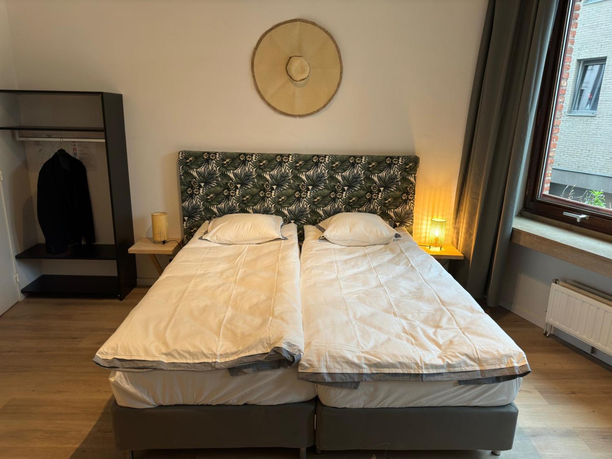 Two Bedroom Loft In The City Center By The Meir 安特卫普 外观 照片
