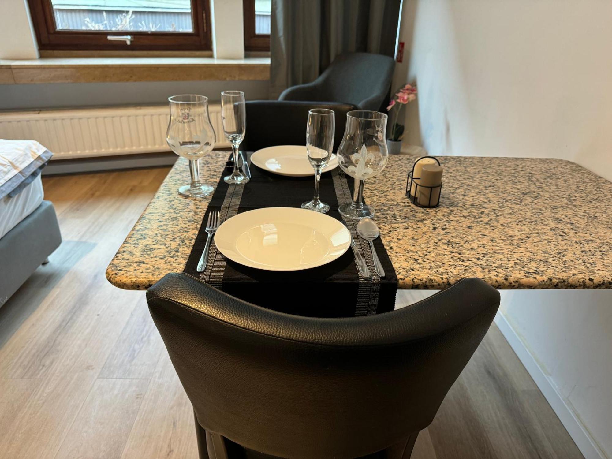 Two Bedroom Loft In The City Center By The Meir 安特卫普 外观 照片