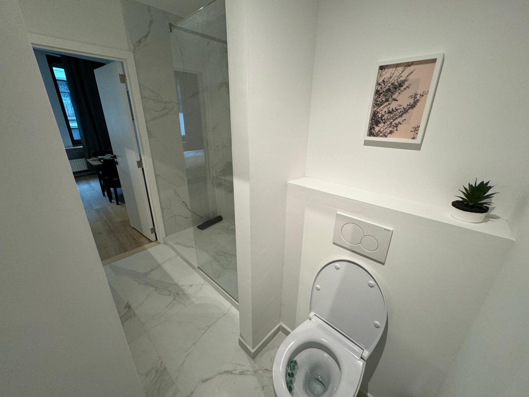 Two Bedroom Loft In The City Center By The Meir 安特卫普 外观 照片