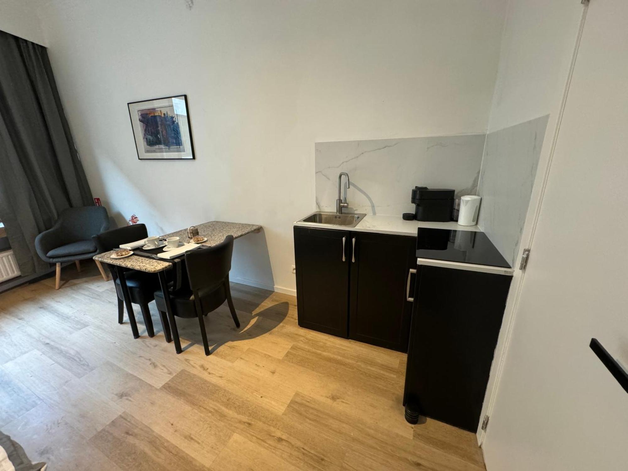 Two Bedroom Loft In The City Center By The Meir 安特卫普 外观 照片